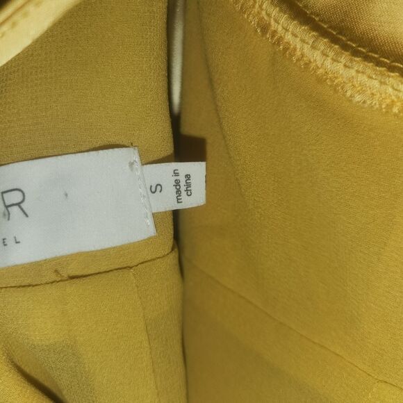 ASTR THE LABEL Marla Mini Dress silky Satin yellow Princess Belle Nwt Sz Small - Picture 11 of 14